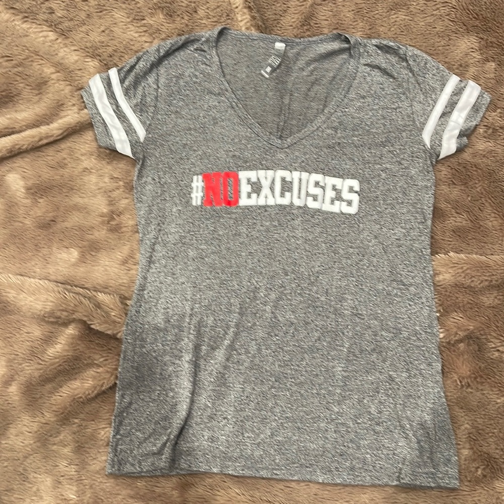 OMT Active women’s workout T-shirt size medium